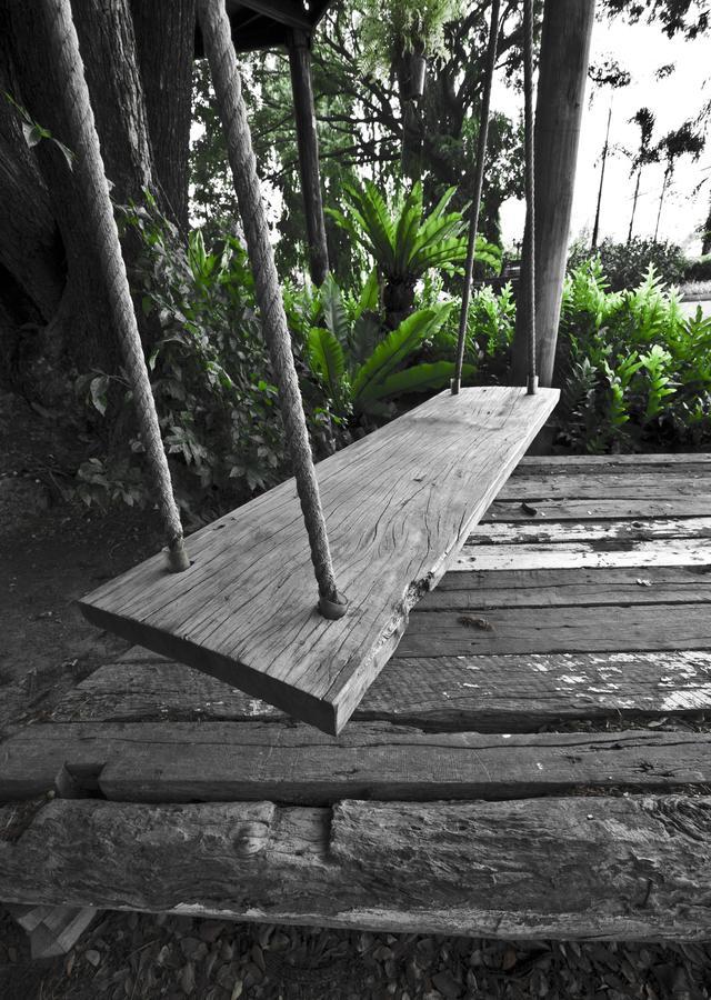 Tree House Hotel Sisaket Kültér fotó