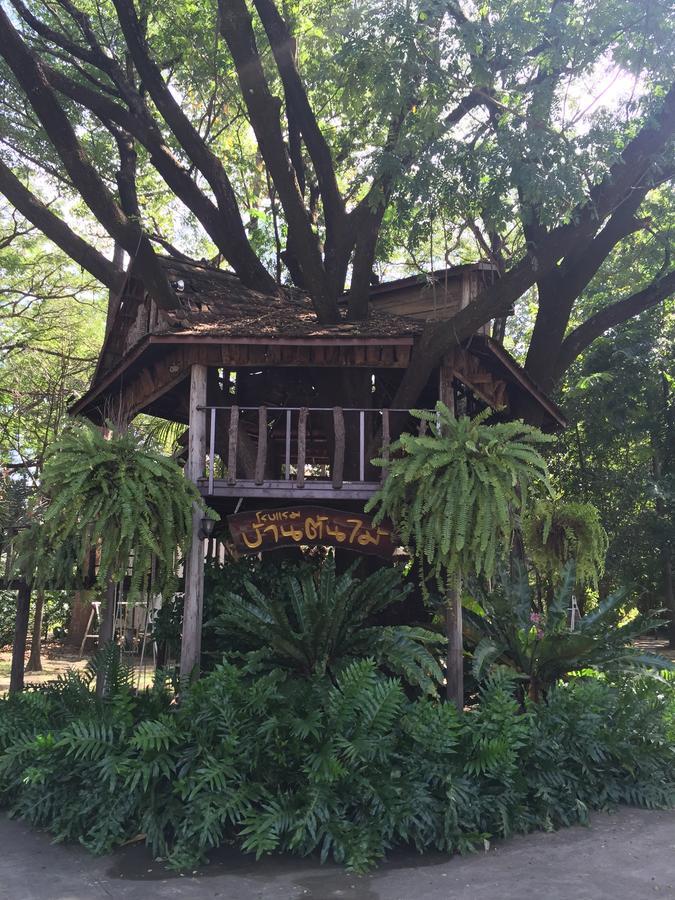 Tree House Hotel Sisaket Kültér fotó